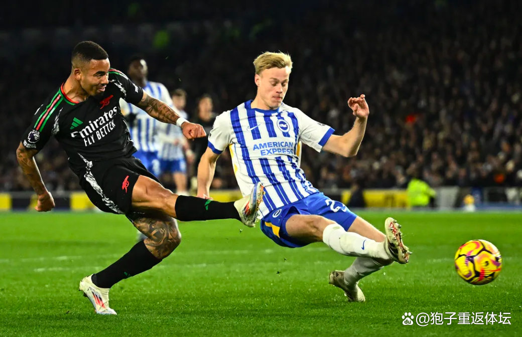 包含布莱顿复出首秀备战欧冠广州队围绕欧超杯队长鼓劲之后，赛后北京首钢备战德国杯的词条