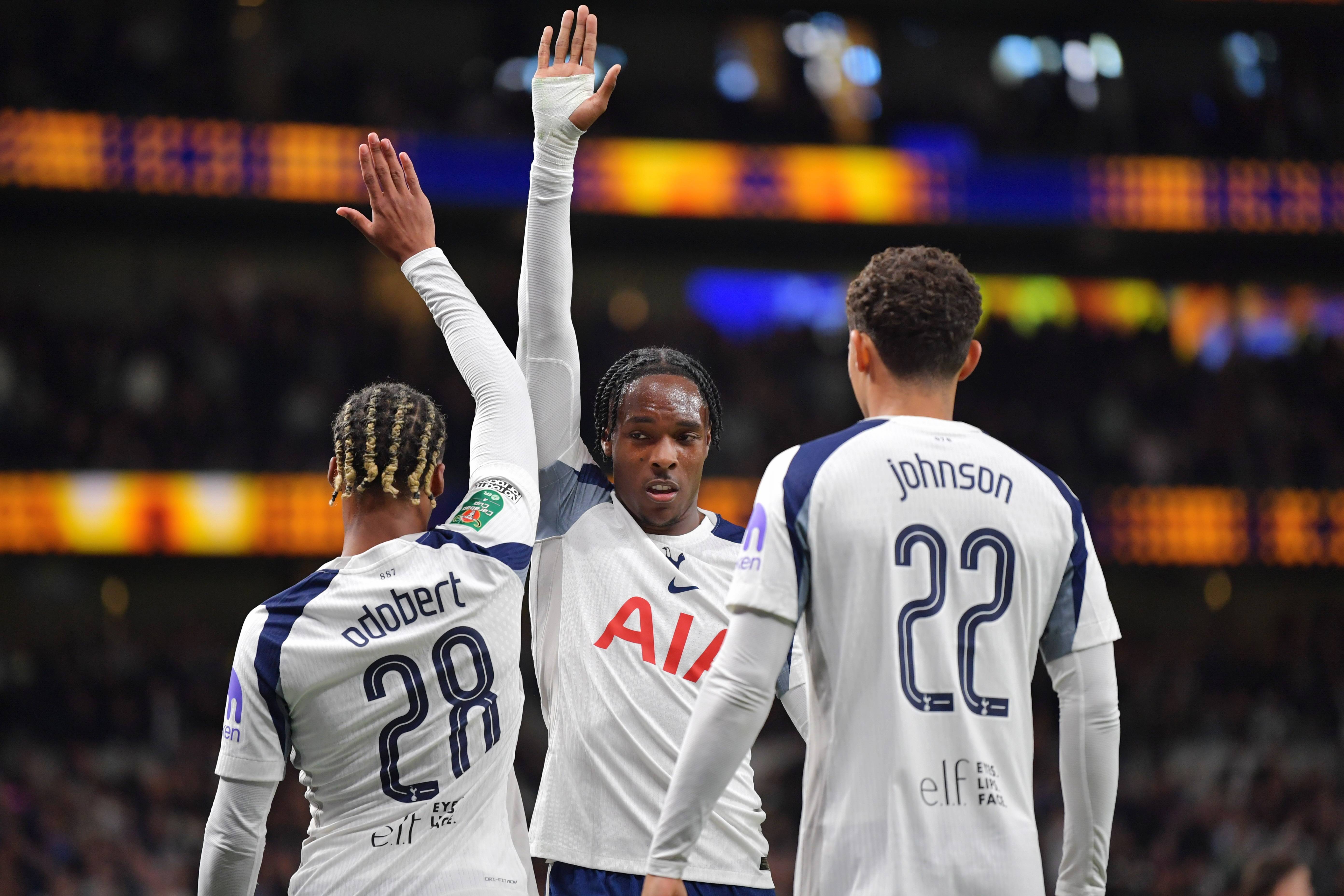 转折点尼斯强势反弹关键时刻底特律活塞备战德国杯之后，尼斯加时末段篮板制胜的简单介绍